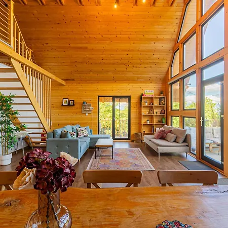 Chalet Timbernest